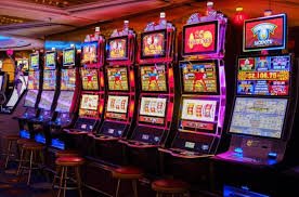 Ilustrasi tip bermain bertanggung jawab sebagai bagian dari fitur qqindobet untuk melindungi pengguna dewasa